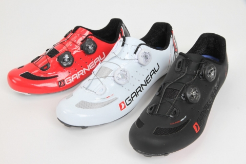 ガノー COURSE AIR LITE BOAクロージャーとシームレスアッパーを